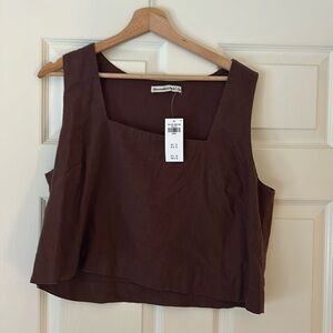 Abercrombie brown crop top